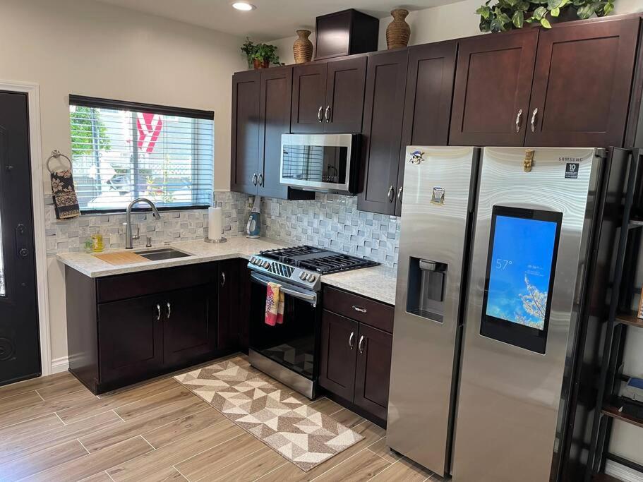 Elegant private studio with private entrance and pool access